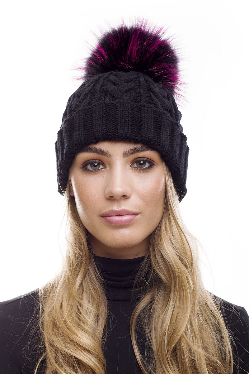 Cable shops bobble hat